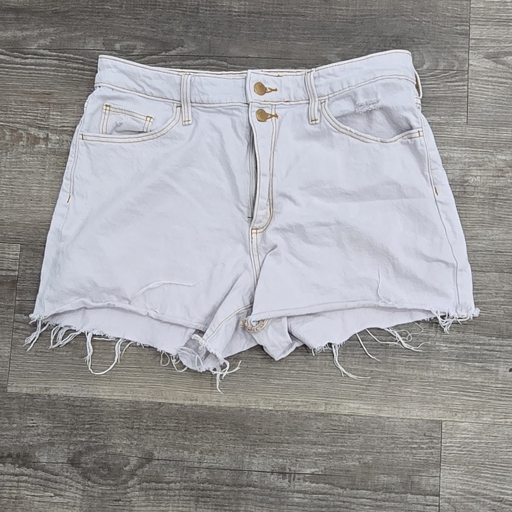 Universal Thread off White Denim high waisted  Women's Shorts size 10